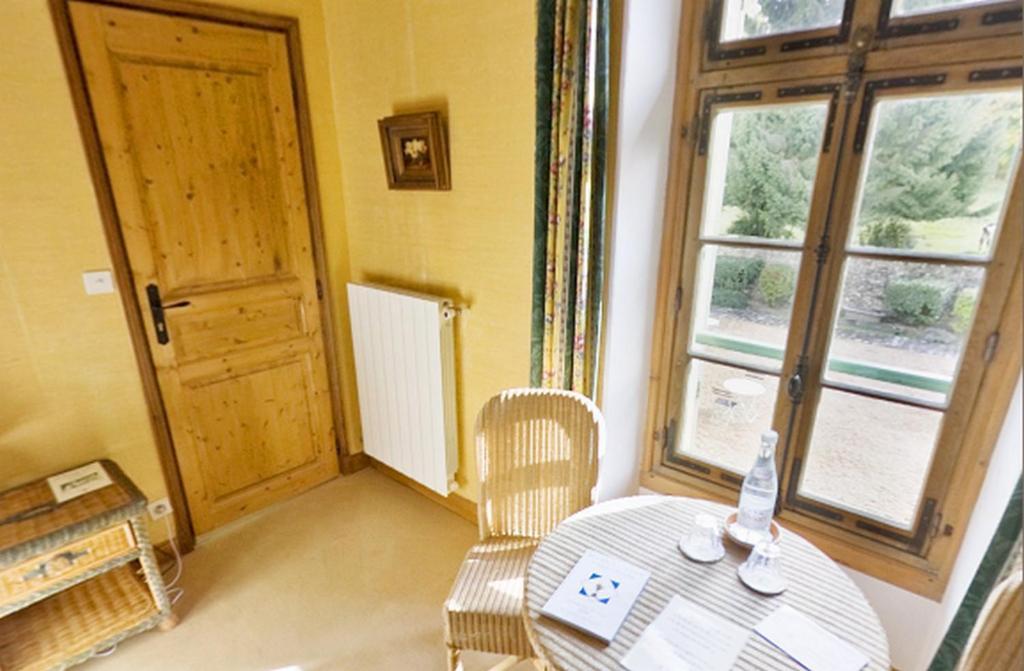 La Ferme Des Vallees Otel Les Essarts-le-Roi Dış mekan fotoğraf